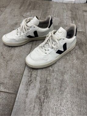 Veja (Vert) White Leather Sneakers with Black V Detail (Men)